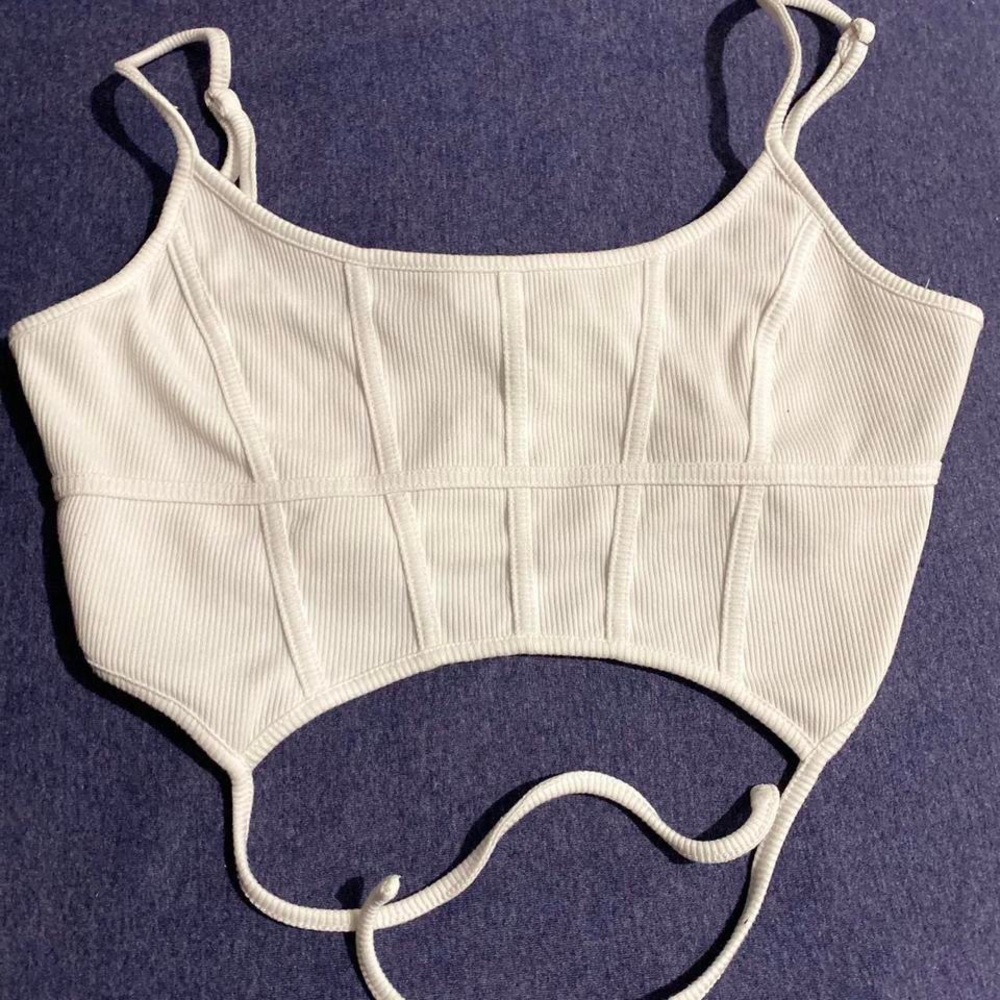 princess polly white top, size 10!